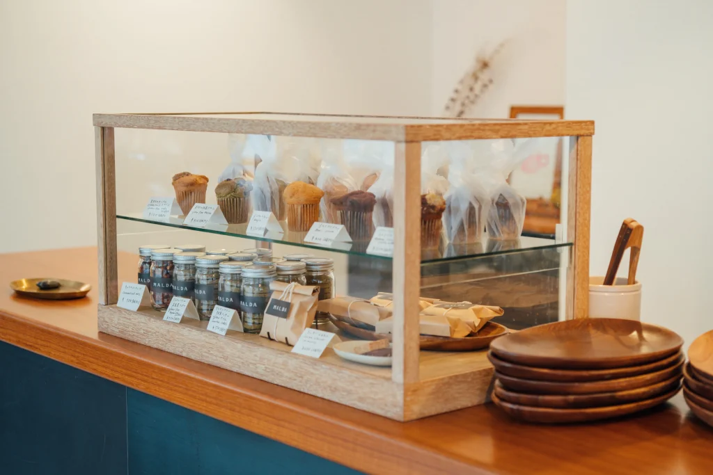 カフェマルダの焼き椰子のショーケース