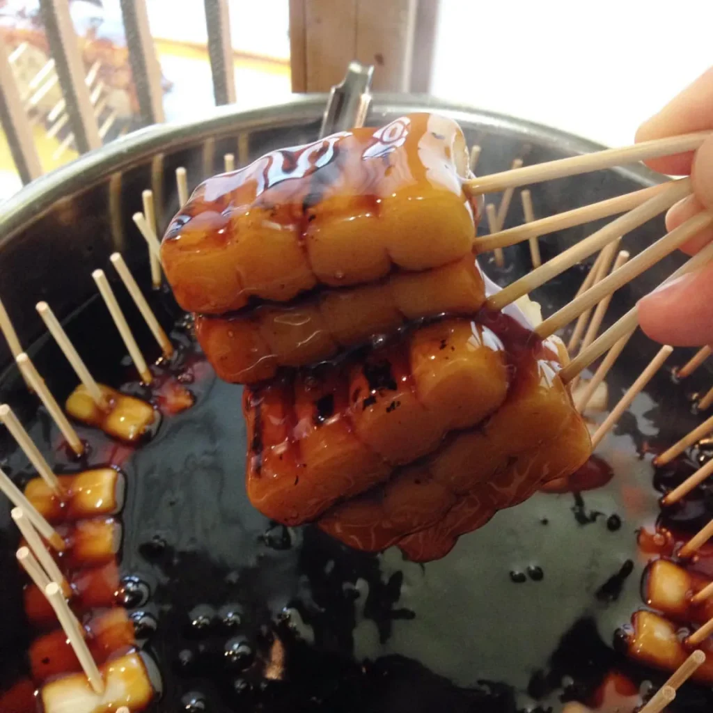 うめぞのCAFE&GALLERYみたらし団子