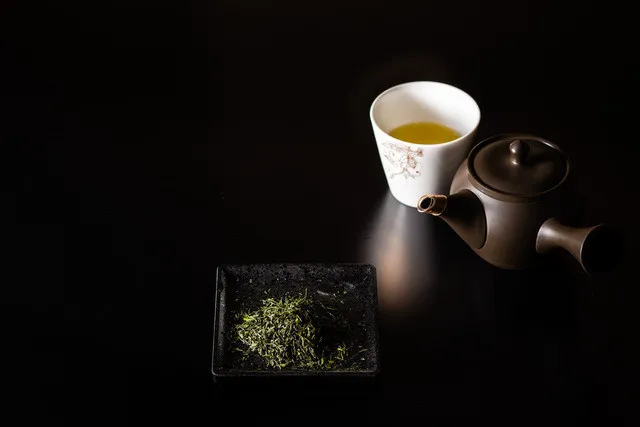 サロンドカンバヤシお茶