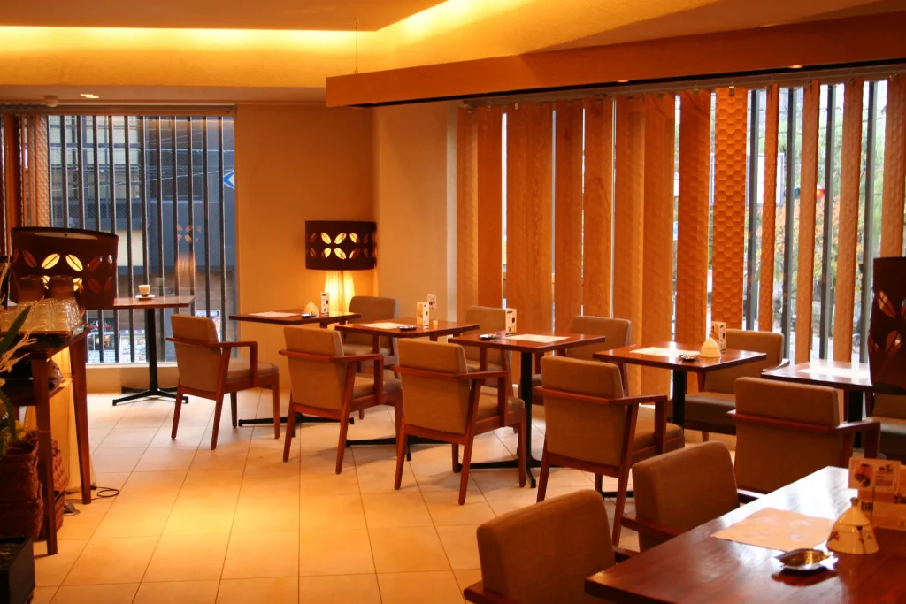 小川珈琲京都三条店 内観