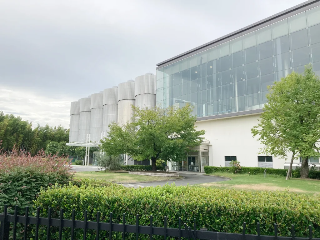 サントリー〈天然水のビール工場〉京都　ビールタンク