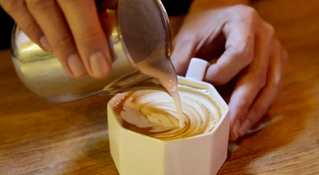 boogaloo cafe 寺町店