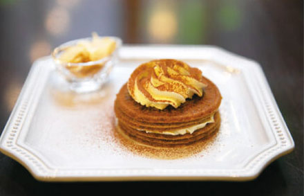 三ツ森カフェの炭酸せんべいスイーツ