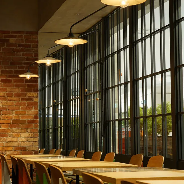 タブレスキッチン内観