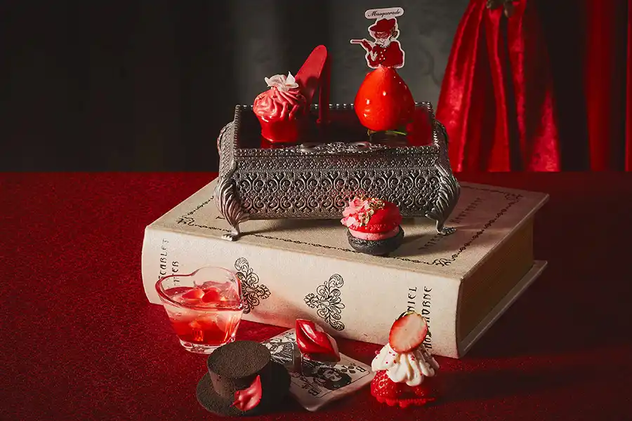 THE THOUSAND KYOTOのいちごアフタヌーンティーのスイーツ