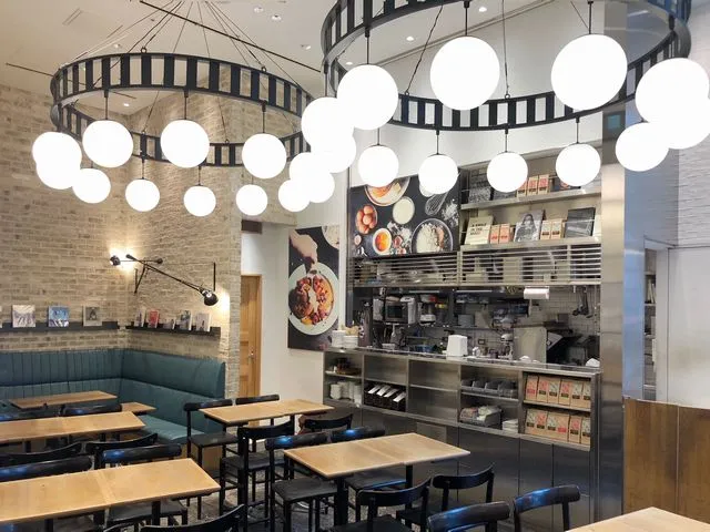 パンケーキのビブリオテーク内観