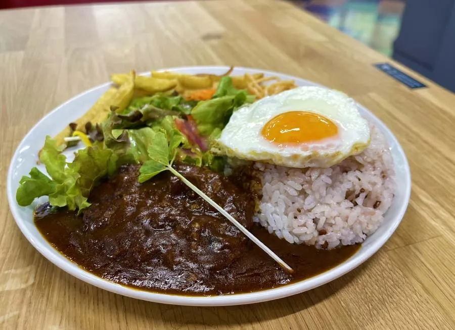 ハロルドカフェのロコモコプレート