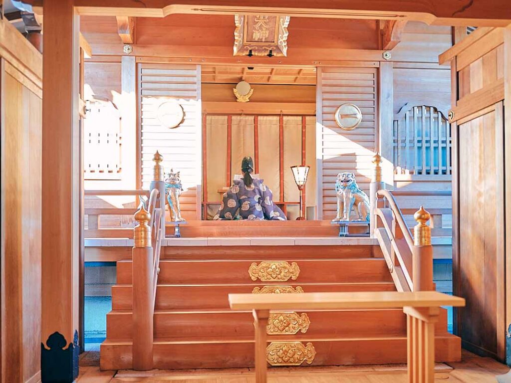 八十八良葉舎 車折神社で祈祷