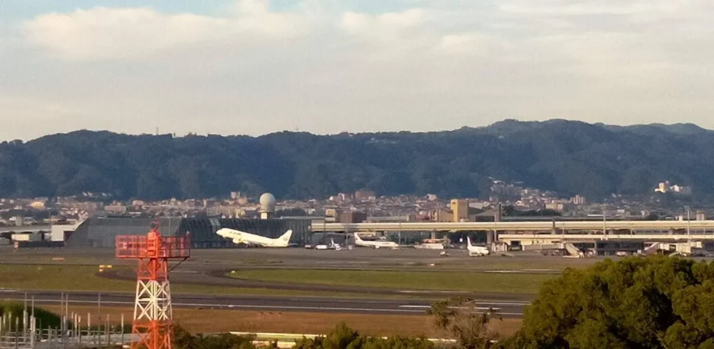 伊丹市立こども文化科学館　屋上