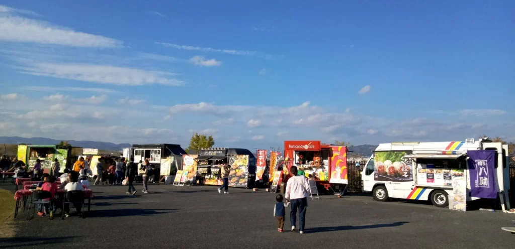 伊丹スカイパーク　キッチンカー