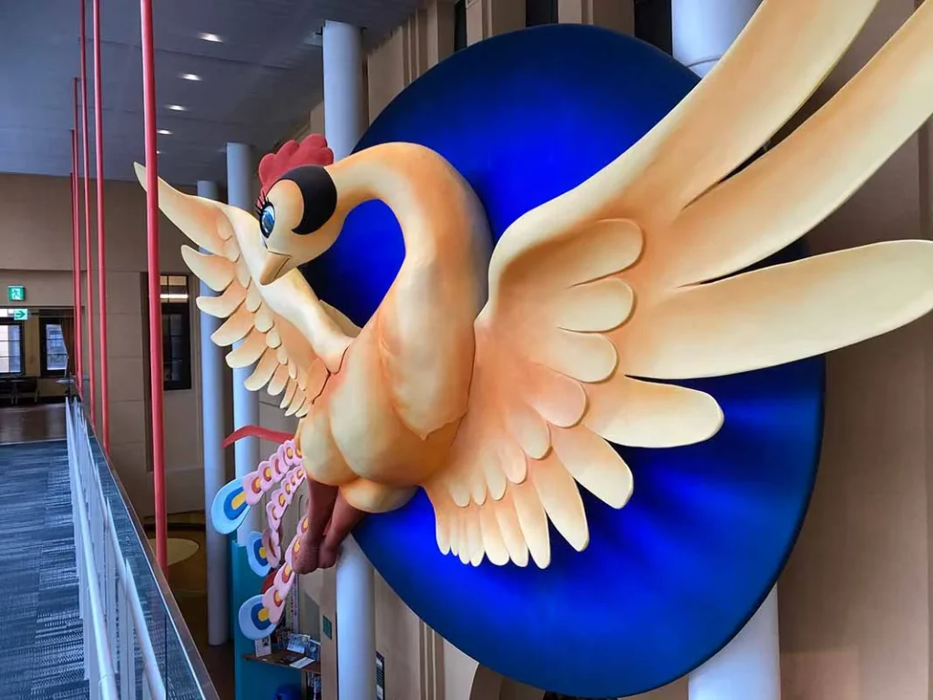 漫画ミュージアム　火の鳥オブジェ