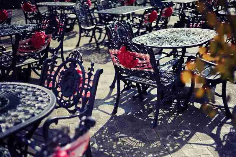 布引ハーブ園のチェアリボン