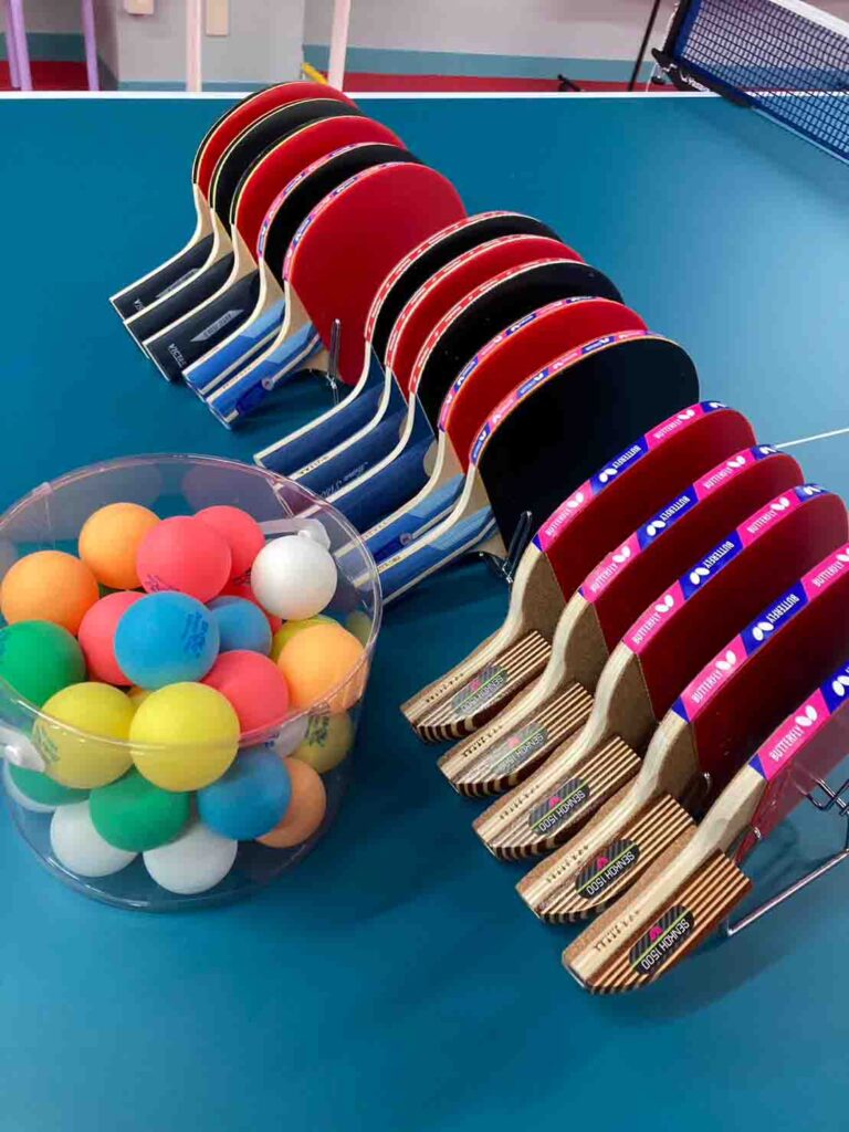 梅田卓球センター 卓球ラケット&ボール