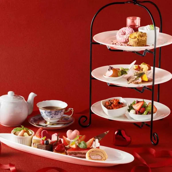 ホテルモントレ京都「ウィンターストロベリー」京都アフタヌーンティー2024