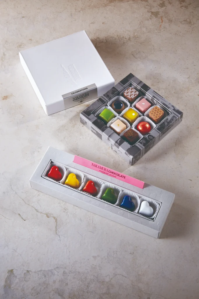 「Nakamura Chocolate（ナカムラチョコレート）」写真手前「ジャーニーオブラブ」、奥「セレブレーションボックス」