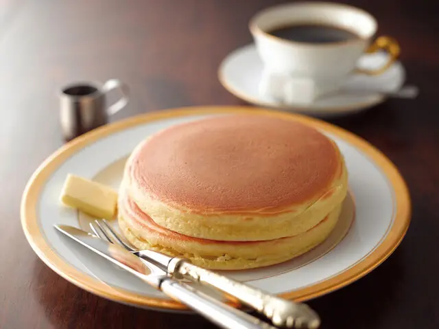 丸福珈琲店ルクアイーレ店のホットケーキ