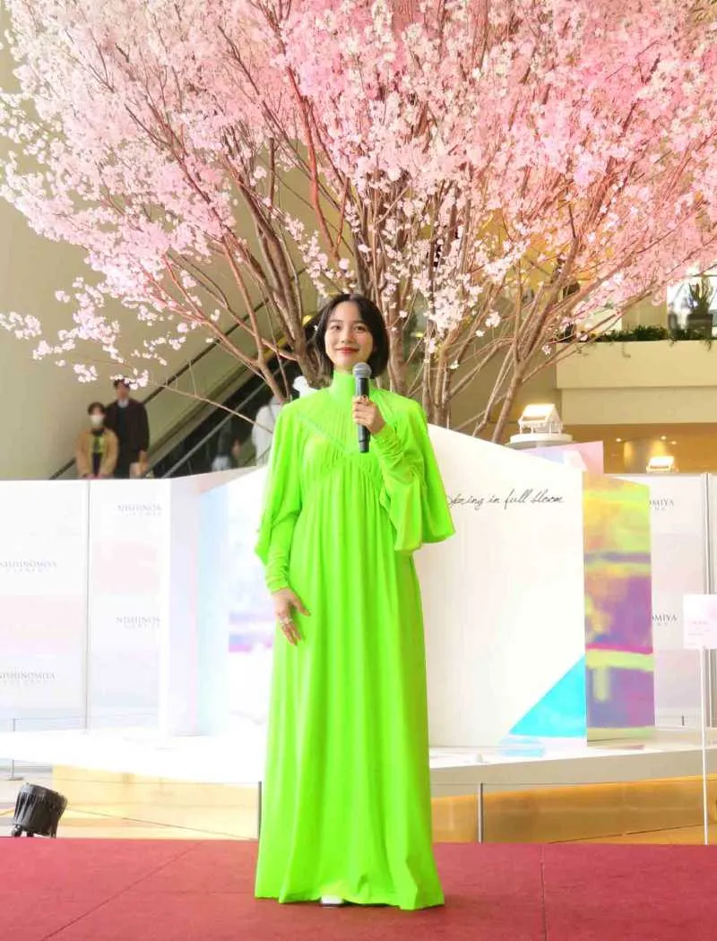 阪急西宮ガーデンズ リニューアル記者発表会に登場したのんさん