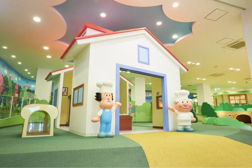 【要クレジット＆提供元記載】神戸アンパンマンミュージアム＆モール　パンこうじょうのおか