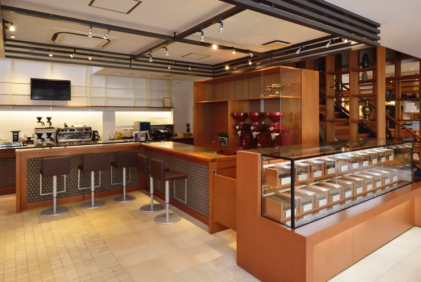 小川珈琲本店の内観