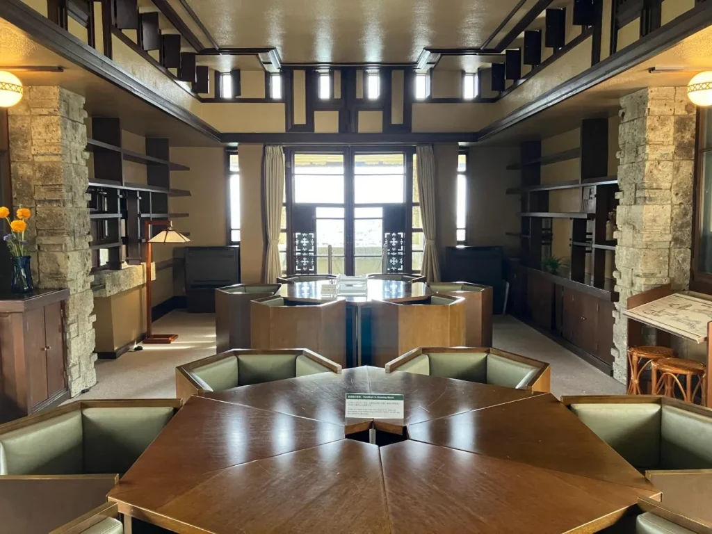 ヨドコウ迎賓館 2階応接室