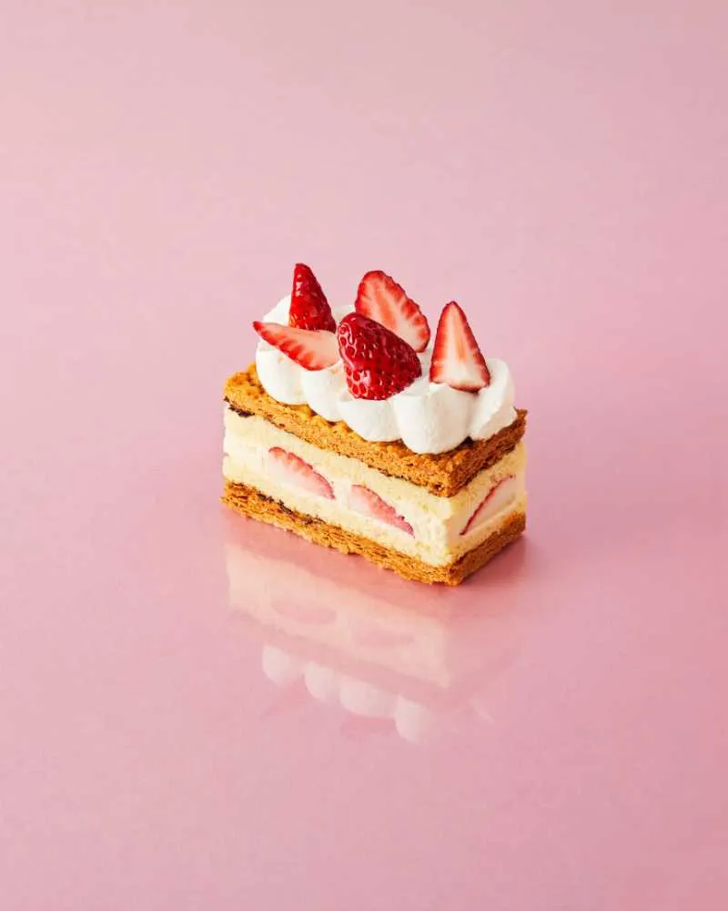 「シーキューブ」いちごのミルフィーユショートケーキ