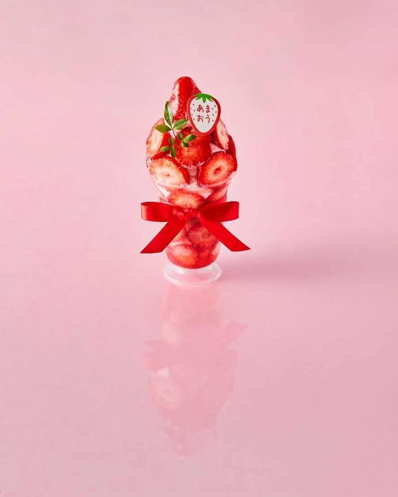 「フリュテリー果坊」グランデパフェ(たっぷりあまおう苺)