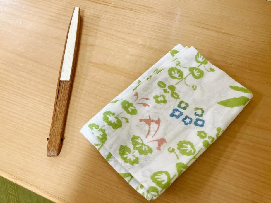 天満天神繁昌亭　手ぬぐい、扇子