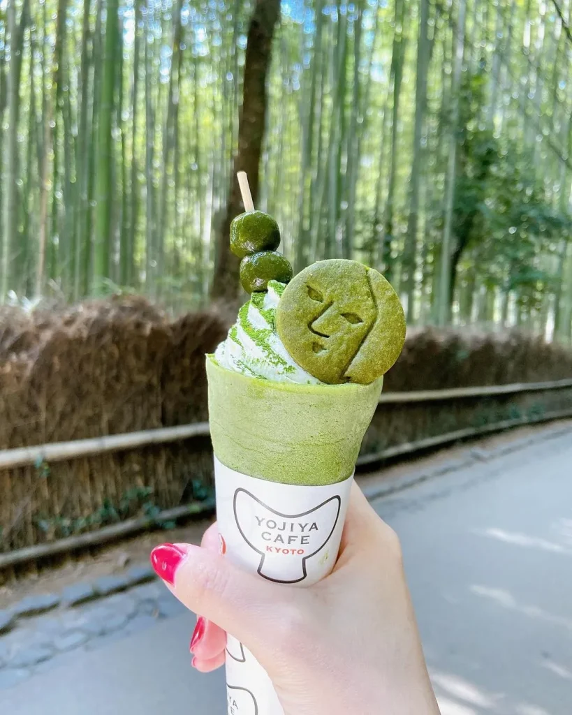 よーじやカフェ嵯峨野嵐山店 よーじや特製 抹茶クレープ