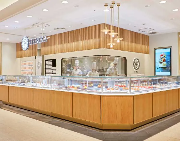 HIBIKA 阪急うめだ本店の外観