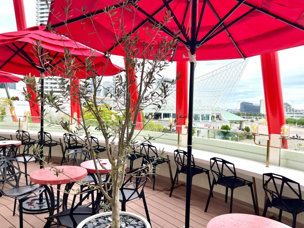 神戸ポートタワー 低層3・4階「PORT TERRACE(ポートテラス)」