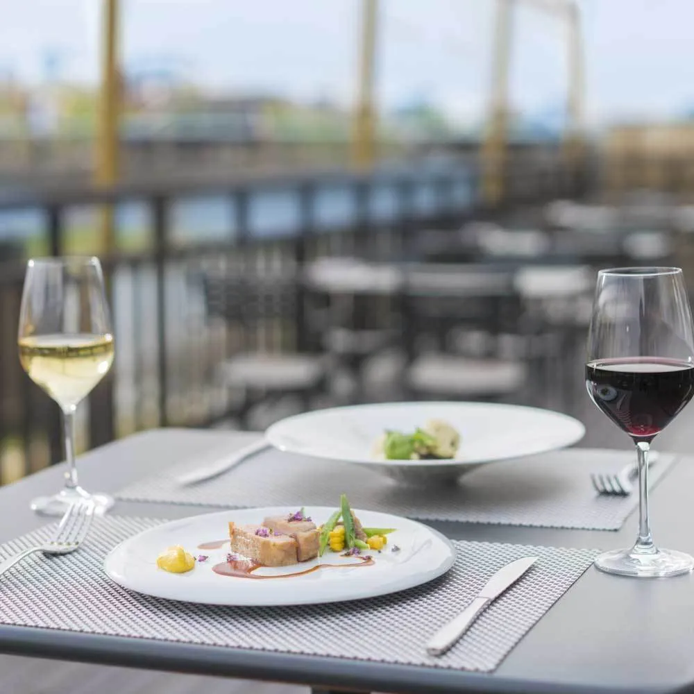 鮒鶴の川床ランチ