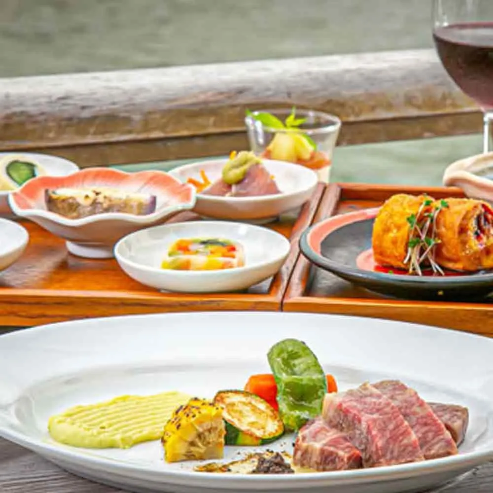 みます屋MONAMI （モナミ）の川床ディナー