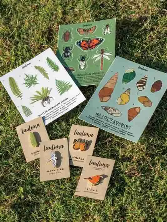 「ラウリマ ハワイ」のシール、ピン