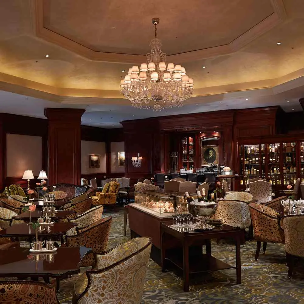 クリスマスアフタヌーンティー2024ザ・ロビーラウンジ/ザ・リッツ・カールトン大阪