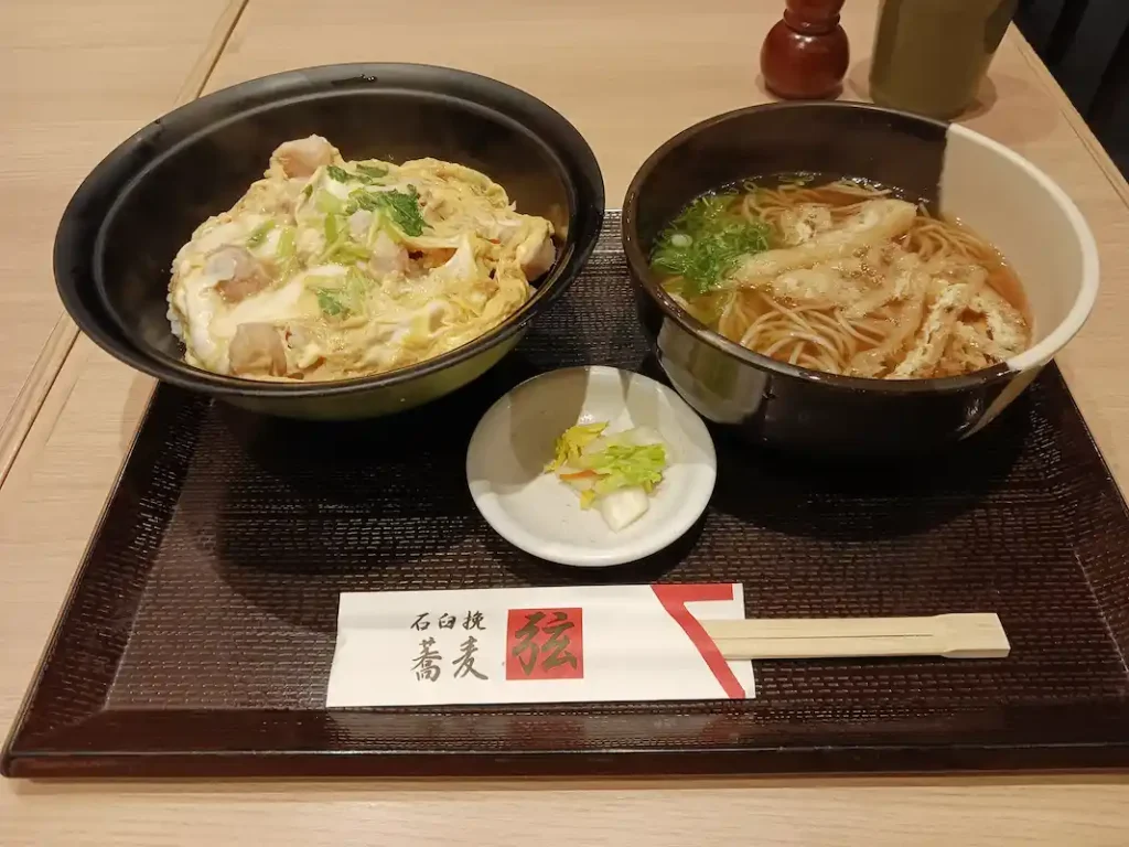 蕎麦屋 玄 親子丼定食
