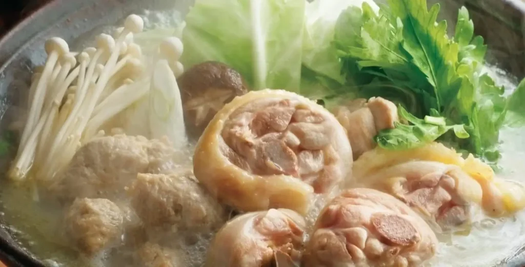 水たき料亭博多華味鳥 梅田ヒルトンプラザ店 離れ 水炊き スープ