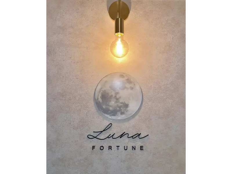 Luna メイン