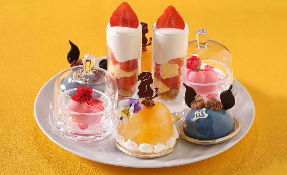 シェラトン都大阪ホテルゆうのいちごアフタヌーンティーのスイーツ
