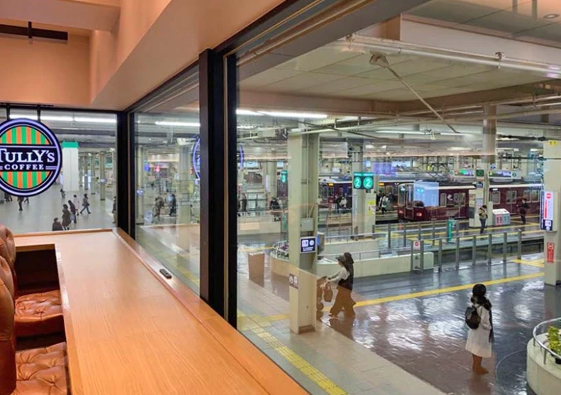 タリーズコーヒー阪急大阪梅田駅3F店の内観