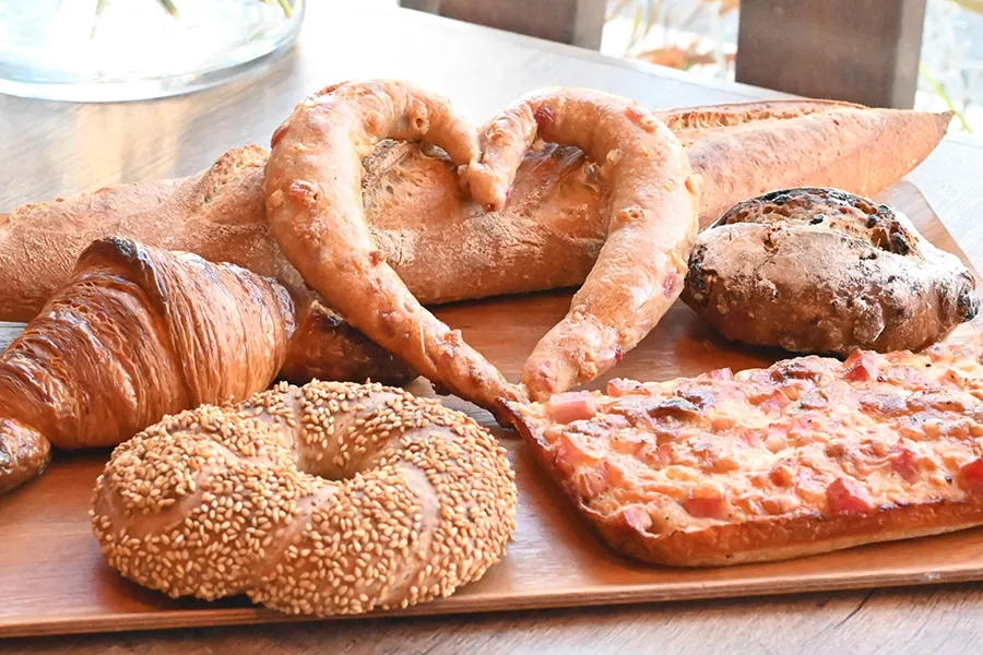 吹田の人気パン店「ル シュクレクール岸部」へ！ランチ、メニュー、行き方を紹介