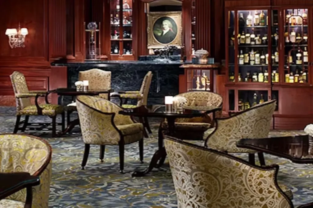 ザ・ロビーラウンジ 内観