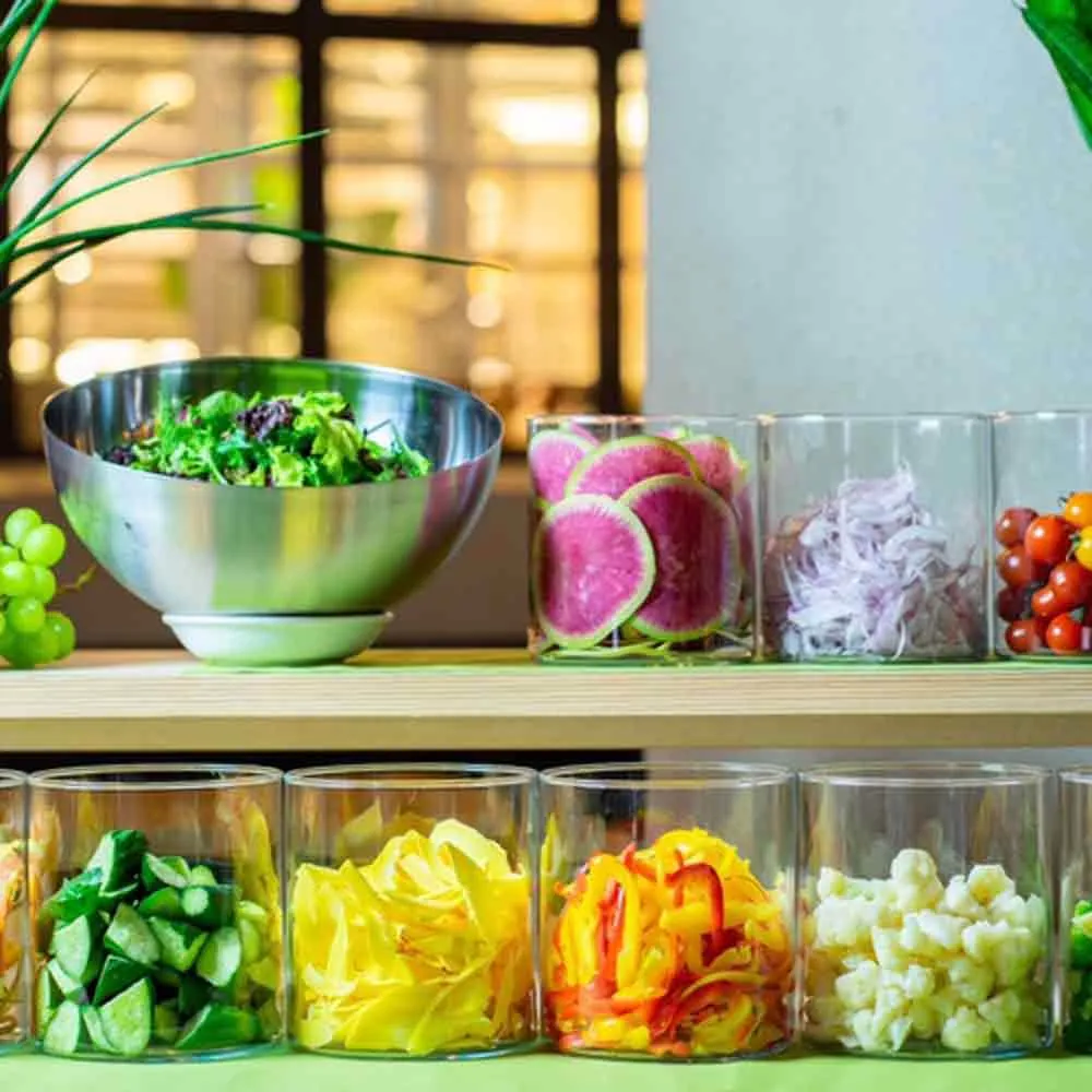 tsuchiランチタイムのサラダビュッフェ