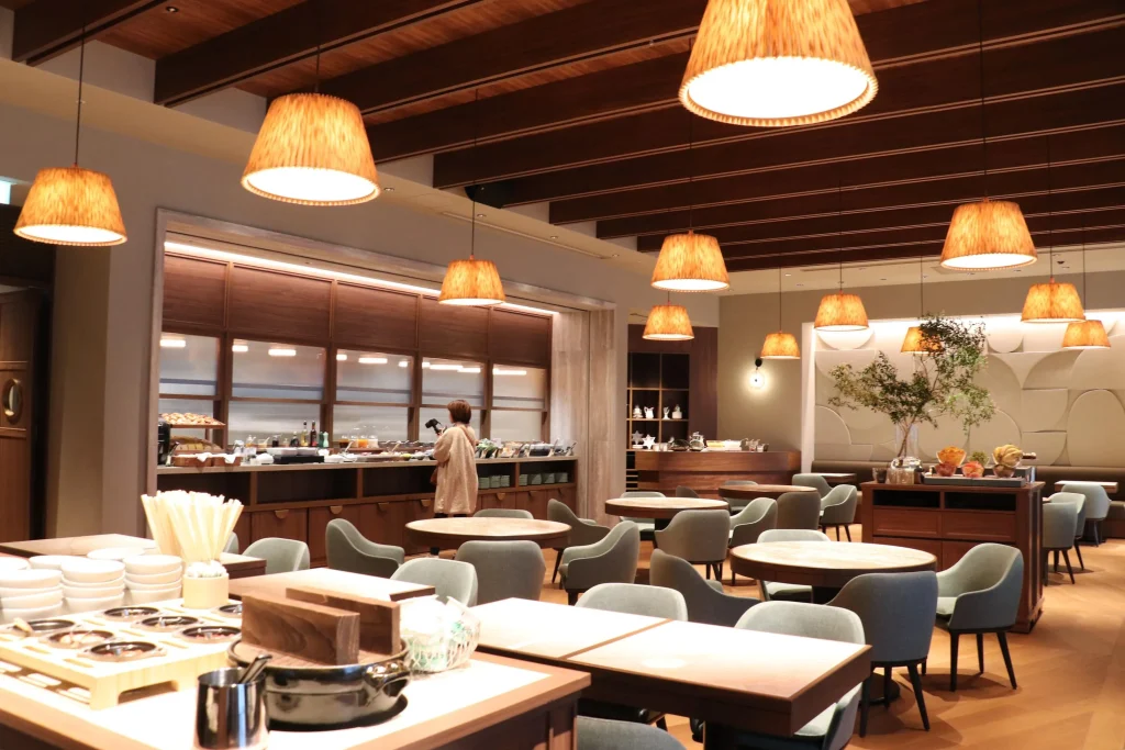 グラングリーン大阪　グランレスパイア