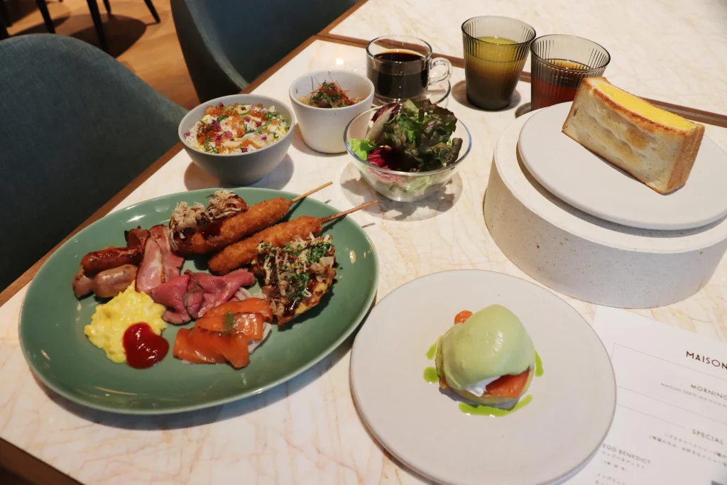 グラングリーン大阪　グランレスパイア