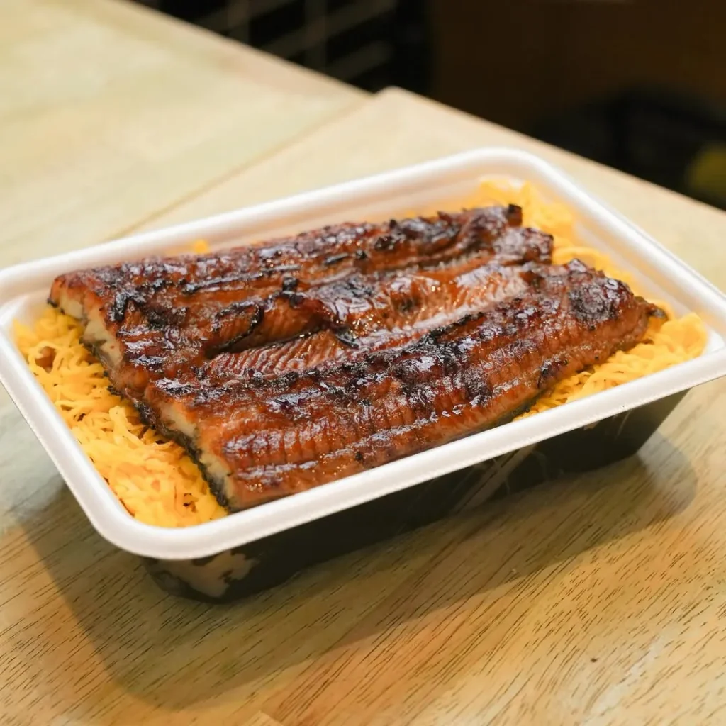 うなぎ 串料理 いづも ルクア_お持ち帰り