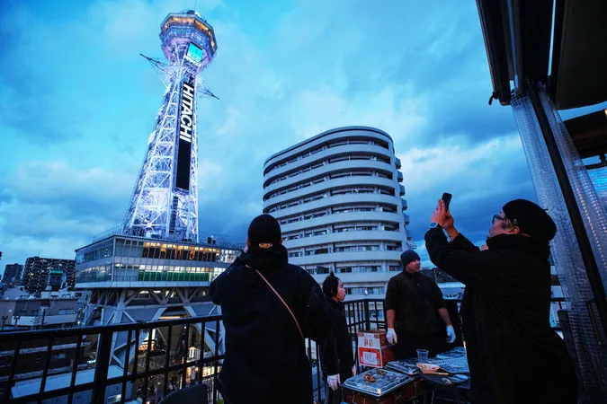 BBQ&HOTELチルアウトから見る通天閣