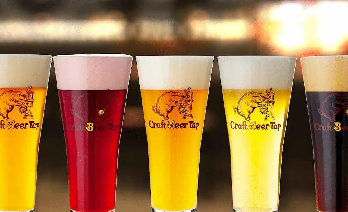 梅田で楽しむクラフトビールの店7選。ブルワリー直営からおみやげ購入まで