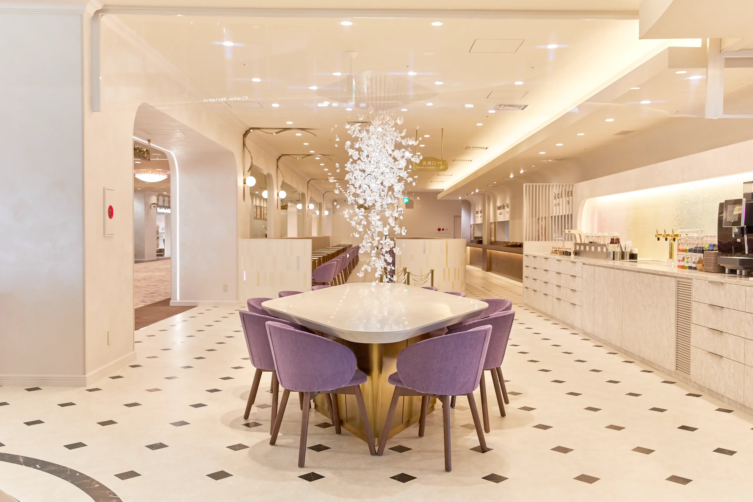 宝塚大劇場リニューアルで新しくなったカフェフルール