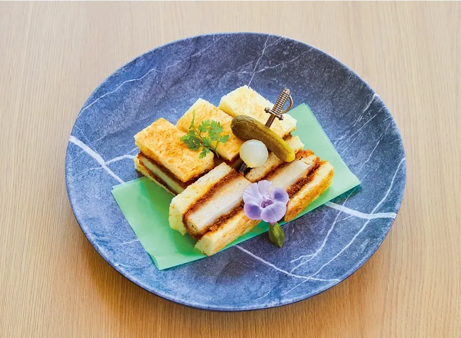 宝塚大劇場リニューアルで新しくなったカフェフルールのメニュー