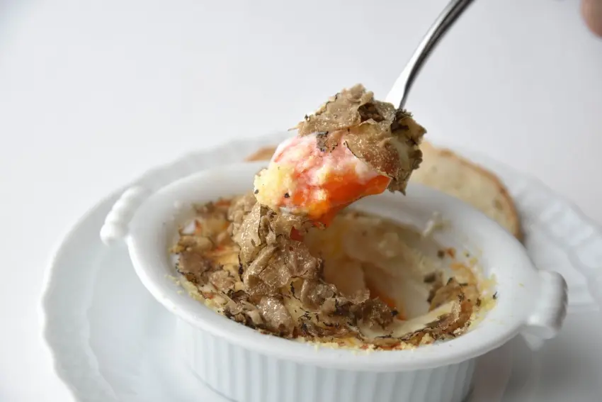 BRIANZA OSAKAのトリュフと卵のオーブン焼き